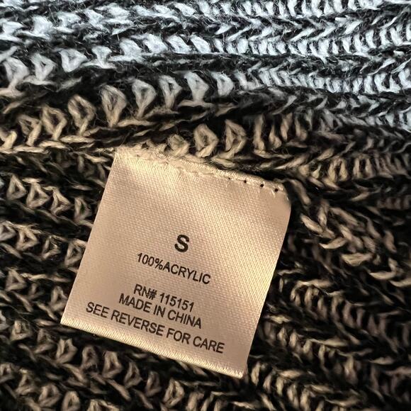 Romeo & Juliet Couture Cable Knit Rib Trim Long Line Open Front Cardigan Size S - Picture 9 of 11